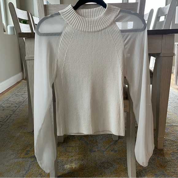 French Connection - Melody Mixed Media Mock Neck Sheer Sleeve White Top - Medium - Picture 4 of 10